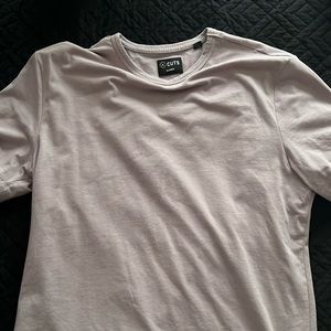Cuts t-shirt